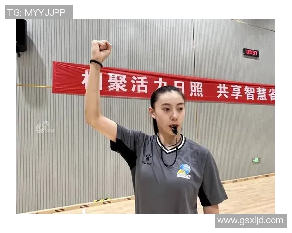 裁判角色的重要性与公正性探讨：从体育赛事到司法判决的多重影响分析
